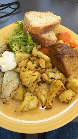 Seitan al forno, cavolfiore, e finocchio  at L'Orto Bistrot in Turin