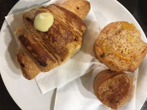 Muffins and croissant at L'Orto Bistrot in Turin