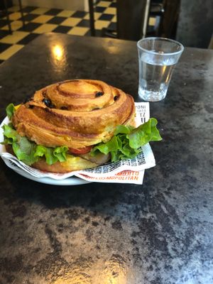 Salad croissant at L'Orto Bistrot in Turin