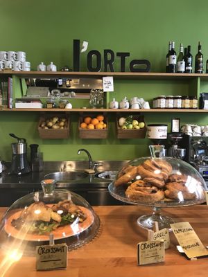 The bar  at L'Orto Bistrot in Turin