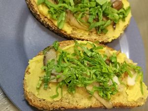 Toast with humus and mushroom
 at Pascuala Cuina Vegana in Badalona