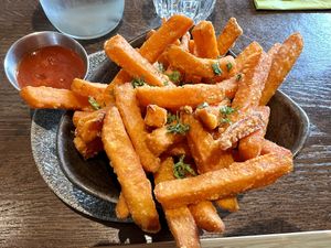 Sweet potato fries   at Roos Leap in Montrose