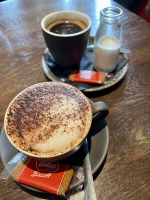 Coffees   at Roos Leap in Montrose