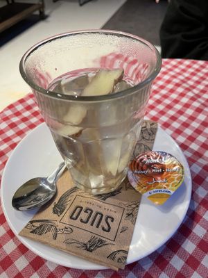 Fresh ginger tea  at Sugo Pizza Al Taglio - Westblaak in Rotterdam