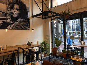 Seats Westblaak side at Sugo Pizza Al Taglio - Westblaak in Rotterdam