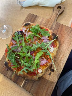 Pinsa Ungherese at Vegazzi Specialty Pizzeria in Budapest