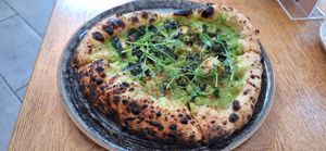 Pizza Verde at Vegazzi Specialty Pizzeria in Budapest