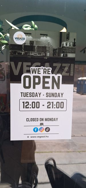  at Vegazzi Specialty Pizzeria in Budapest