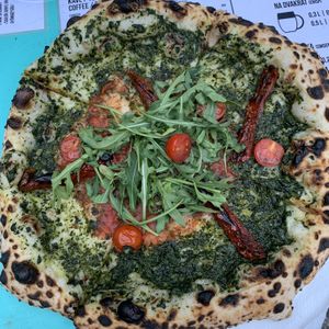 Green choice at Vegazzi Specialty Pizzeria in Budapest