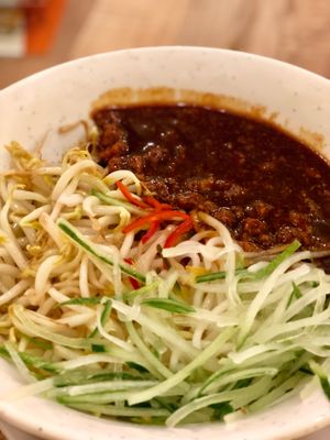 Zhajiangmian at Nature Cafe - Suntec City in Central Singapore