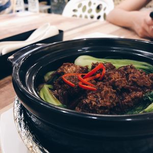HK Claypot Chicken Rice ($7) at Nature Cafe - Suntec City in Central Singapore