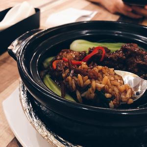 HK Claypot Chicken Rice ($7) at Nature Cafe - Suntec City in Central Singapore