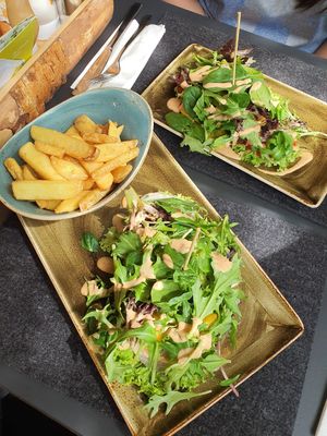 Naked Burgers ~ Naturbursche Burger ~ Sonnenkonig Burger ~ Circuit Breaker Period Phrase 2 at Hans im Glück in Central Singapore