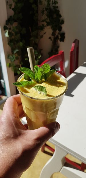 Kurkuma smoothie at Green Canteen in Amsterdam