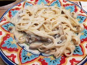 Fettuccini with cream and mushrooms at Bologna in Ramat Hasharon