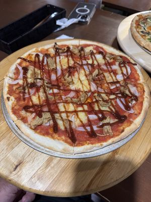 BBQ pizza  at Slices in Osaka