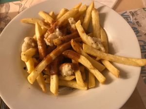 Poutine  at Slices in Osaka