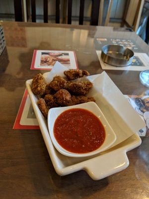 Vegan bites at Slices in Osaka