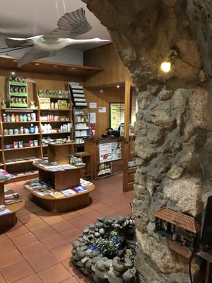 Tienda, decoración acogedora y preciosa at Suribachi in Porto