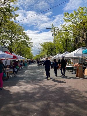 market street scene  at Ballard Farmers Market in Seattle