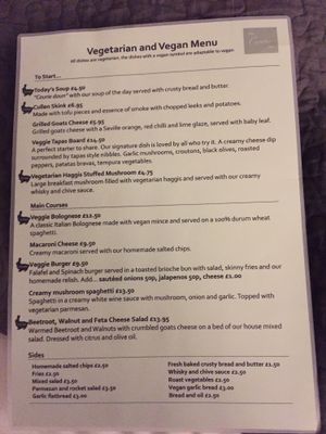 Veg/vegan menu at The Courie Inn in Killin