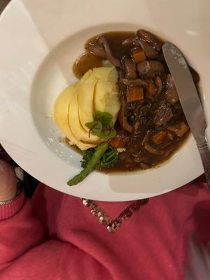 Mushroom Bourginion at The Brit in Port Talbot