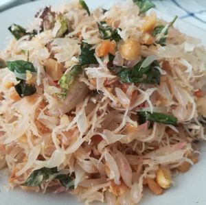 Pomelo salad and coconut  at Mahob Buos - Siem Reap in Siem Reap