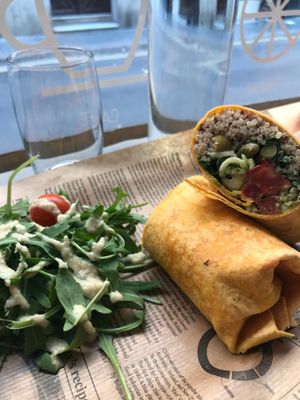 Wrap with own choice of filling at Cocome in Sevilla