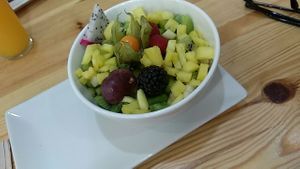 Bol de frutas at Cocome in Sevilla