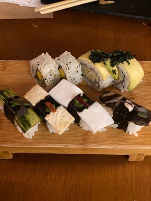 sushis variados do dia  at Sushimar Vegano in Sao Paulo