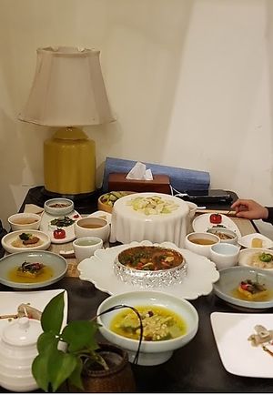 Full selection of the set menu March 2019 at Qian Yue Ming in Chongqing