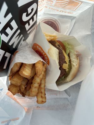 American Chzburger with pepper jack cheese 🧀😋😋 #Veganuary at Next Level Burger - Concord in Concord