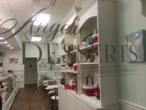 Sign on store at Angelic Desserts in Naples