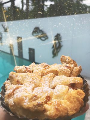 Peach fruit tart at Angelic Desserts in Naples