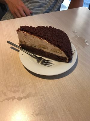 Cake at Loving Hut - Spalena in Prague