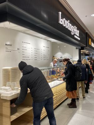 Loving hut buffet at Loving Hut - Spalena in Prague