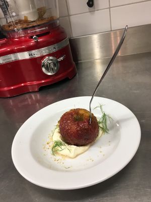 Candy apple stuffed with fennel gelée   at Le Local in Brussels