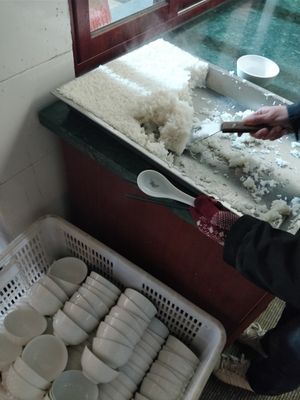 Rice station at XueFeng Temple in Fuzhou