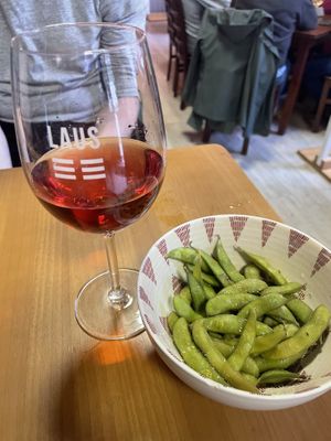 Edamame with salt and vinegar   at El Quinto in Gijon