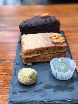 Chocolate Cake, Carrot Cake, Mochi 
Photos Credit to Cheryl  at Soul ALife in Central Singapore