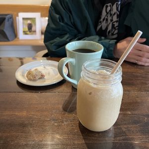 Coffee and Chai Frappe  at The Minga Cafe in Dunnville