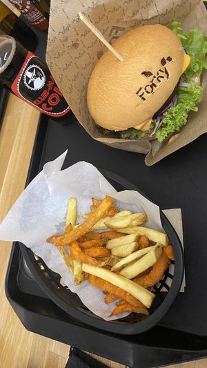 Cheese burger at Forky's - Trnava in Trnava
