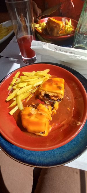 Meia Francesinha vegan at Casanova in Porto