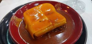 I can't believe it's vegan! So many textures and flavors #Veganuary at Casanova in Porto