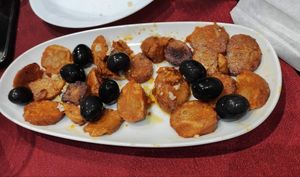 Vegan chourizo at Casanova in Porto