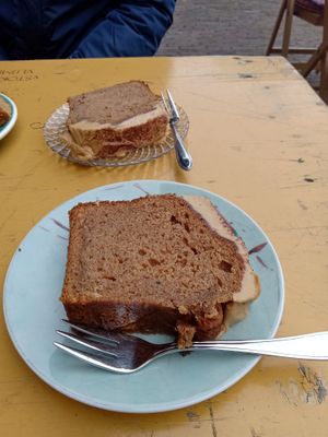 Banana bread with mocha frosting at Bairro Alto in Nijmegen