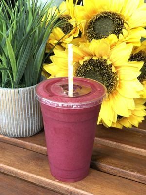 Vegan Cornelia Beet Explosion Smoothie!  at Happy Zoe Vegan Bakery in Brooklyn