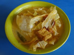 lontong - curry gravy with rice cake at Hong Fu Vegetarian in West Singapore