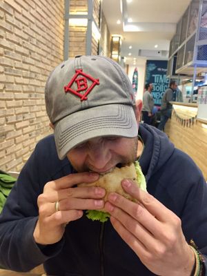 Enjoying a the Vurger Classic at The Vurger in Valencia