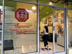 Going in  at Mie Panjang Umur in Malang